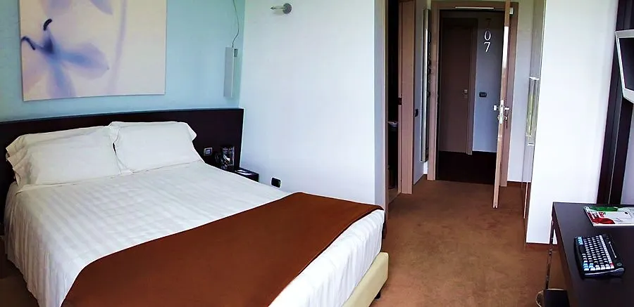 Hotel For You Cernusco Sul Naviglio Italy