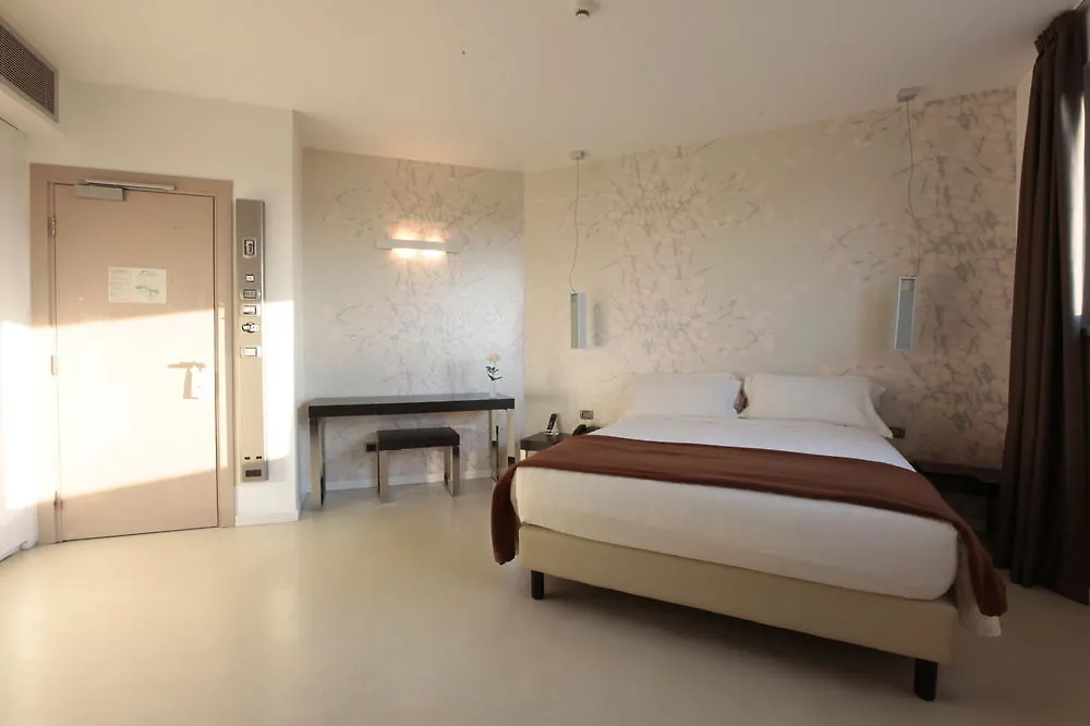 Hotel For You Cernusco Sul Naviglio